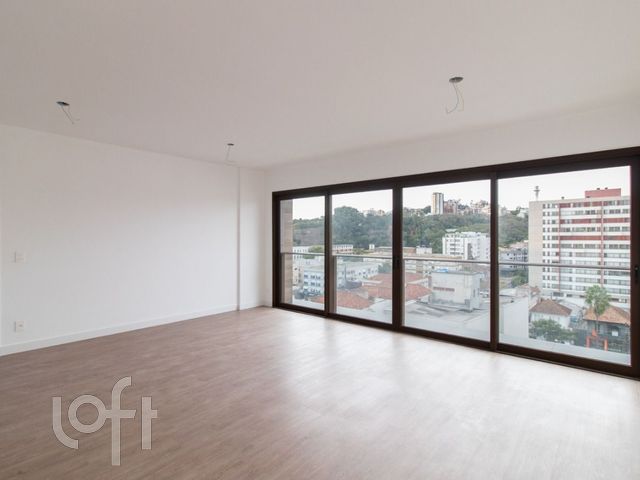 Apartamento com 112m², 3 dormitórios, 3 suítes, 3 vagas, Menino Deus em Porto Alegre
