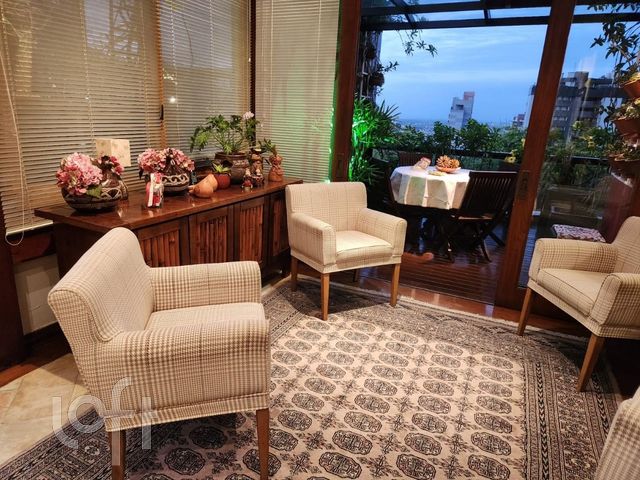 Apartamento com 518m², 4 dormitórios, 2 suítes, 3 vagas, Bela Vista em Porto Alegre