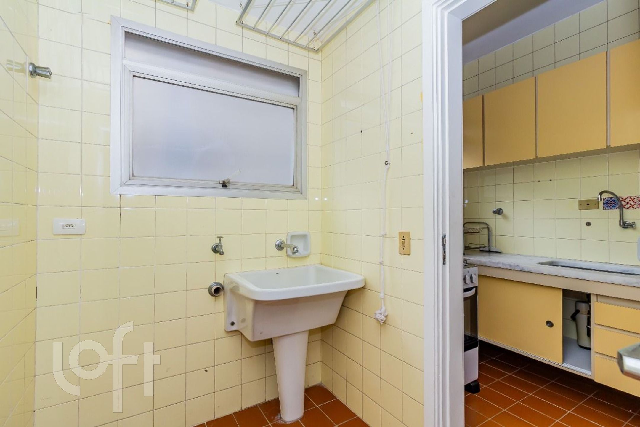 Apartamento à venda com 2 quartos, 64m² - Foto 25