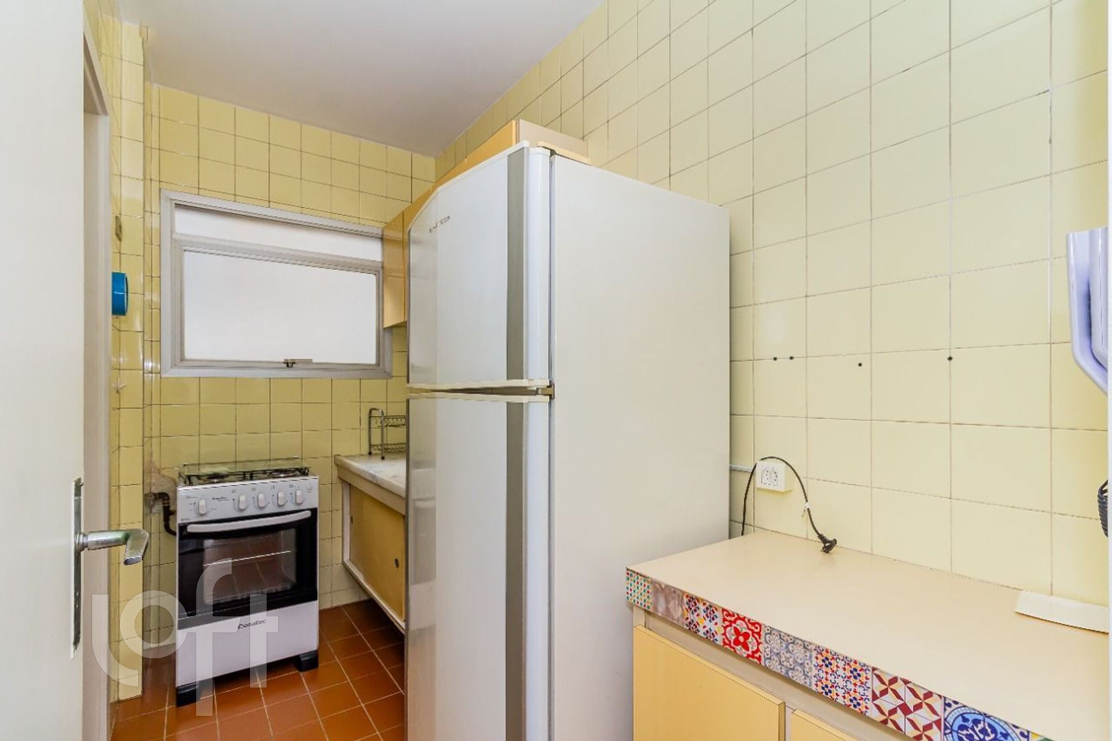 Apartamento à venda com 2 quartos, 64m² - Foto 19