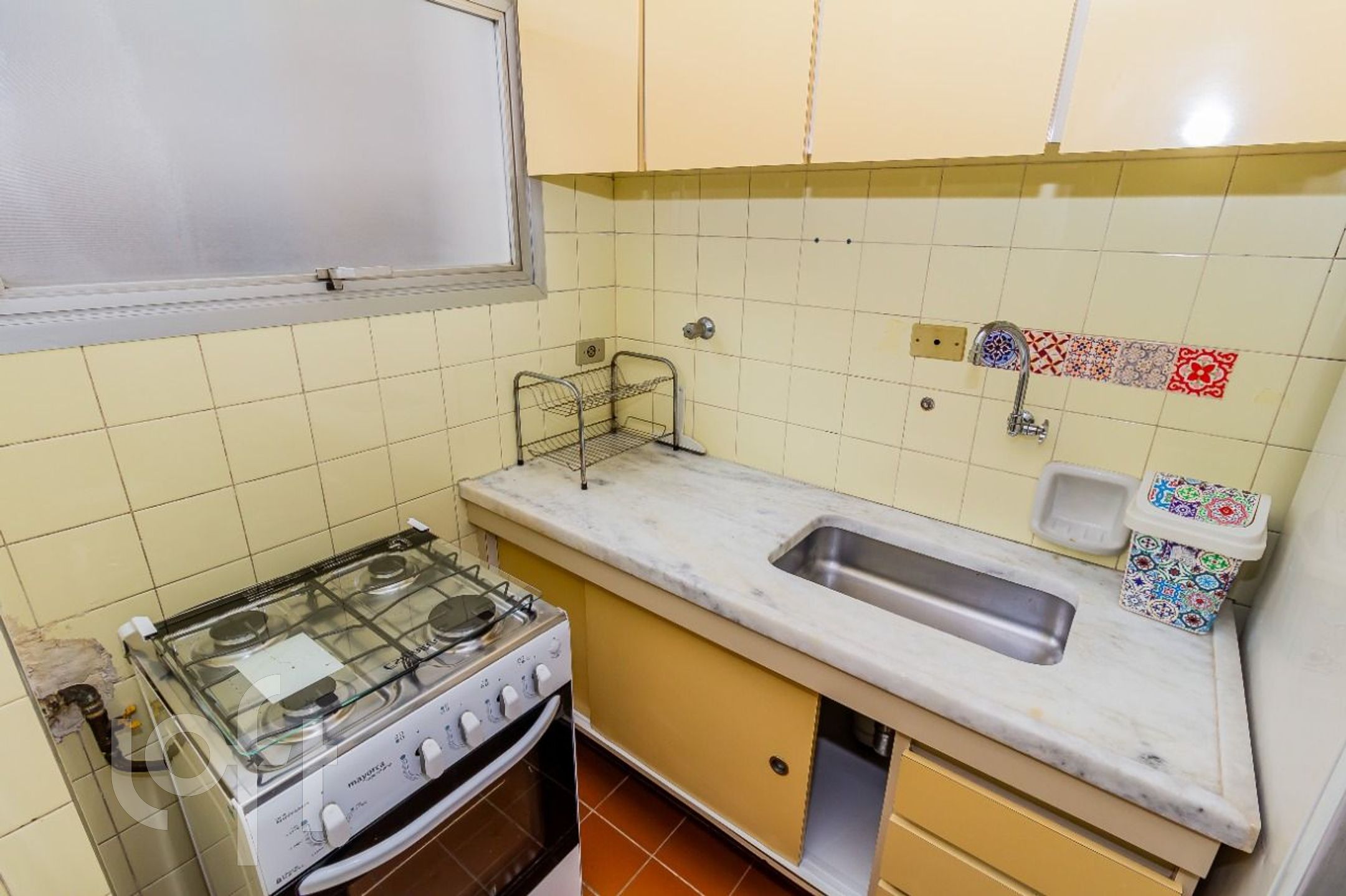 Apartamento à venda com 2 quartos, 64m² - Foto 22