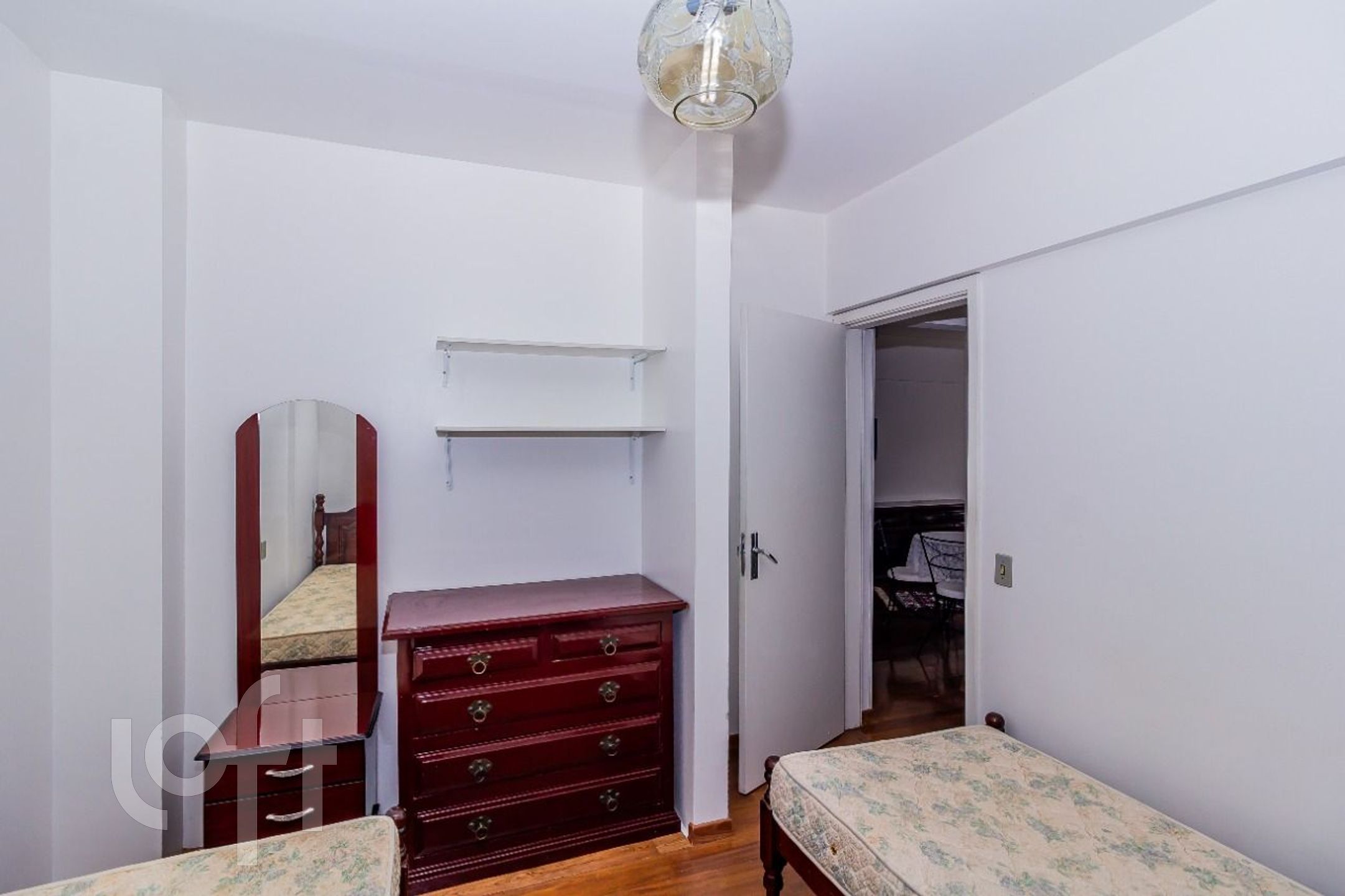 Apartamento à venda com 2 quartos, 64m² - Foto 10