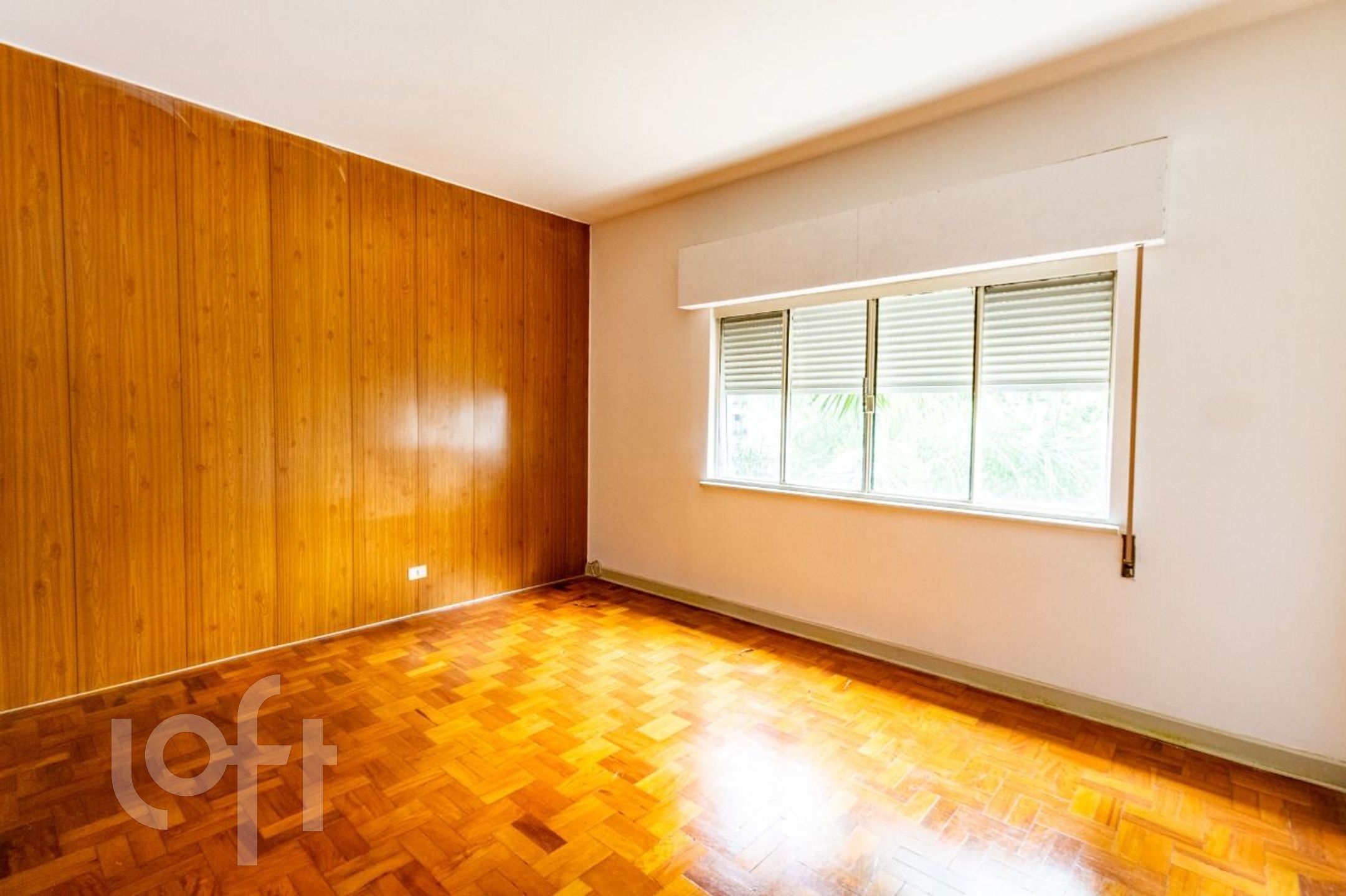 Apartamento à venda com 3 quartos, 199m² - Foto 6