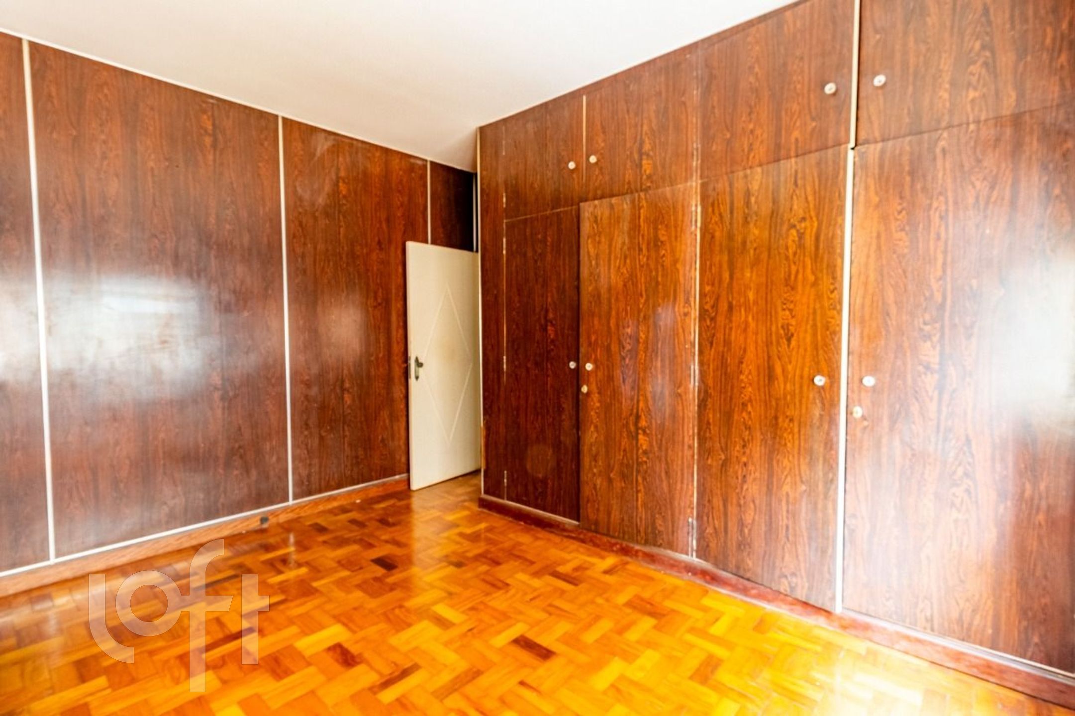 Apartamento à venda com 3 quartos, 199m² - Foto 16