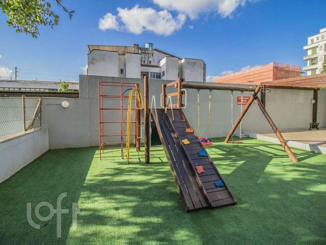 Apartamento com 66m², 2 dormitórios, 1 vaga, Cristo Redentor em Porto Alegre