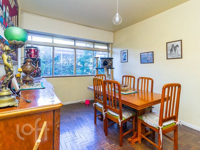 Apartamento com 120m², 3 dormitórios, Cidade Baixa em Porto Alegre