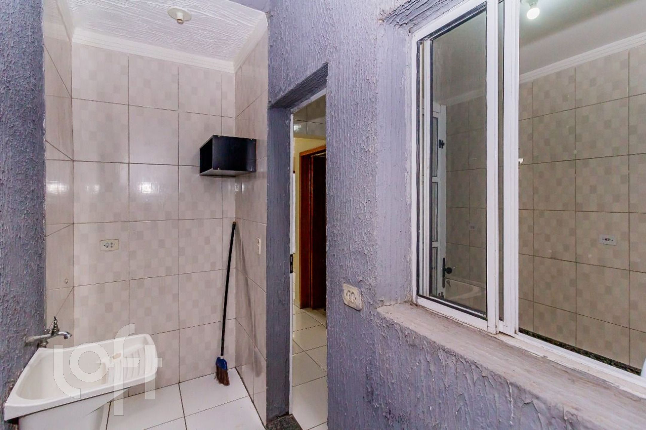 Casa à venda com 2 quartos, 65m² - Foto 11