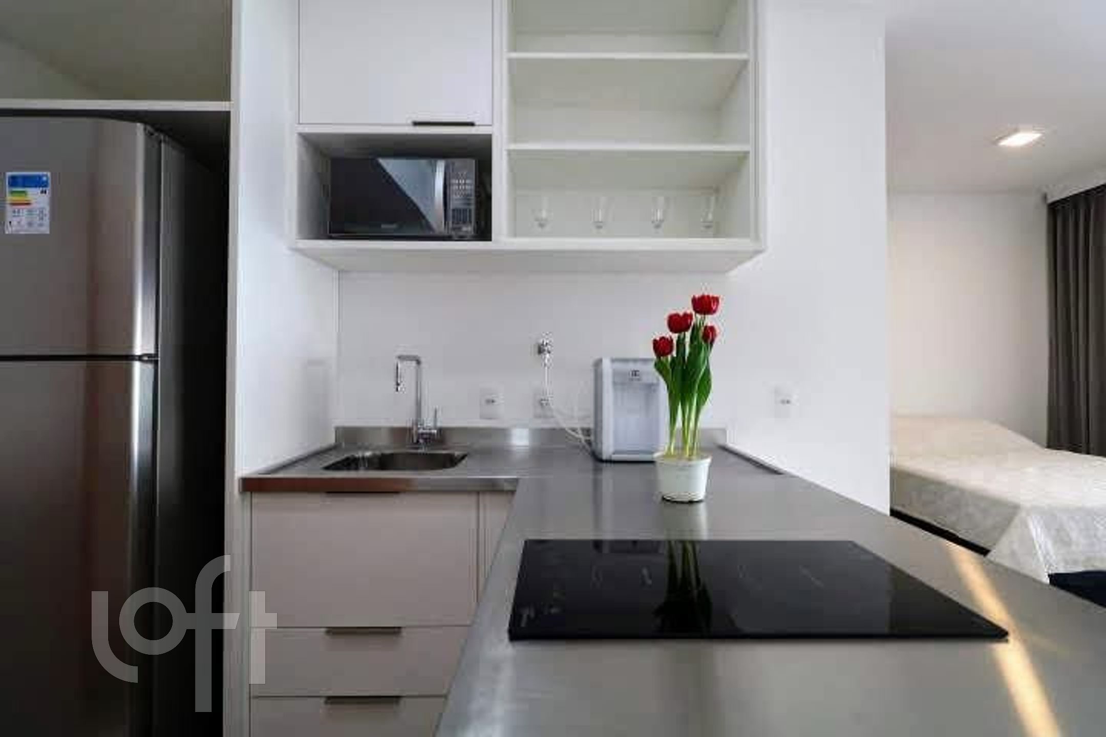 Apartamento à venda com 1 quarto, 140m² - Foto 3