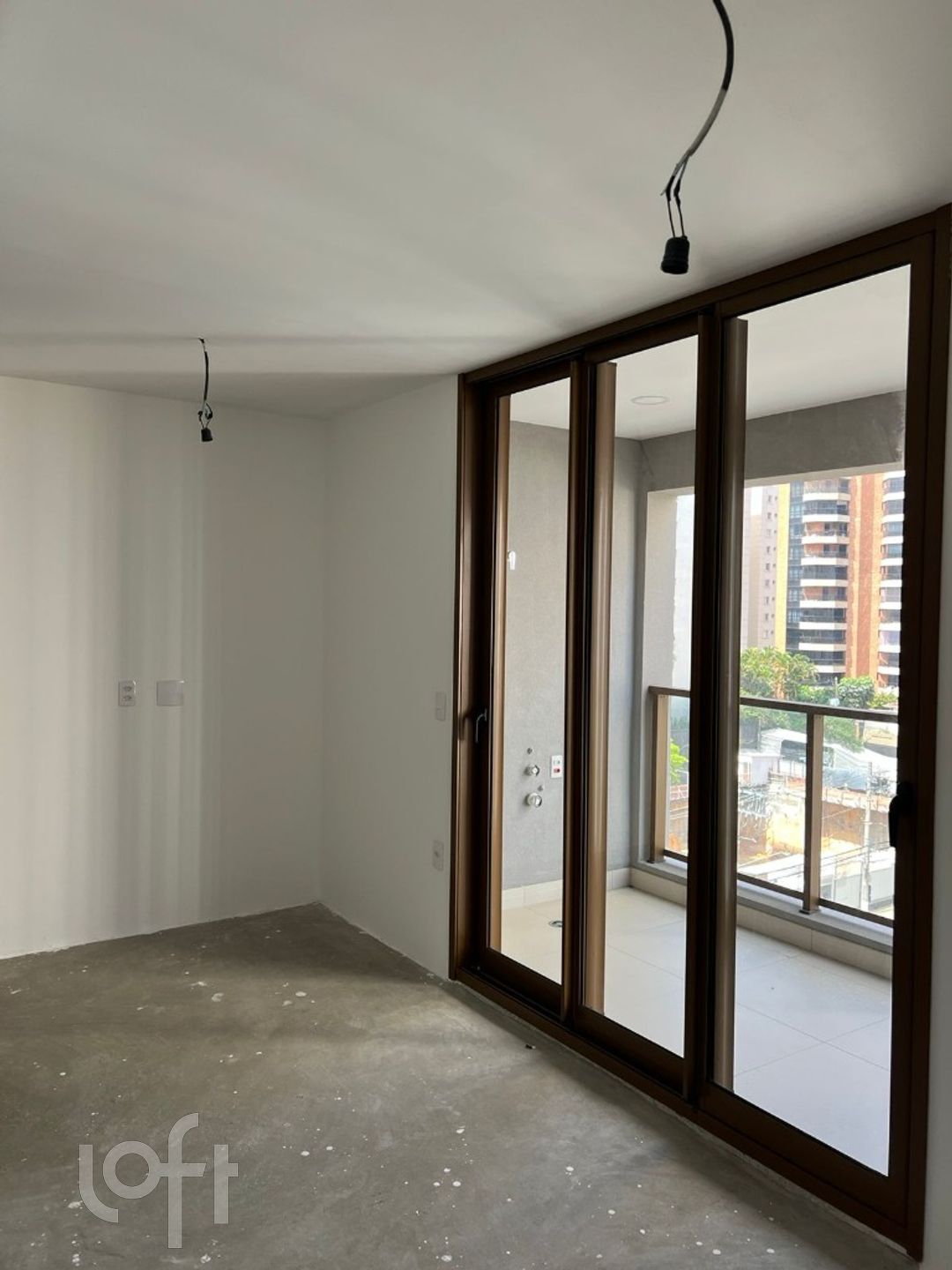 Apartamento à venda com 1 quarto, 27m² - Foto 4