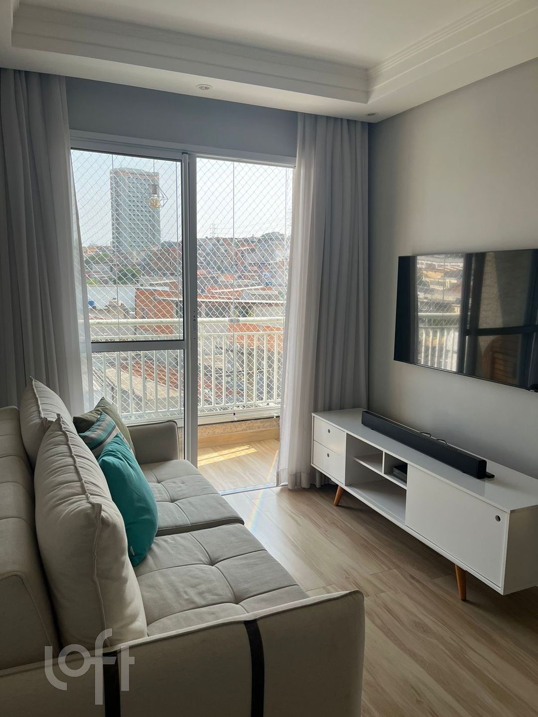 Apartamento à venda com 1 quarto, 54m² - Foto 1