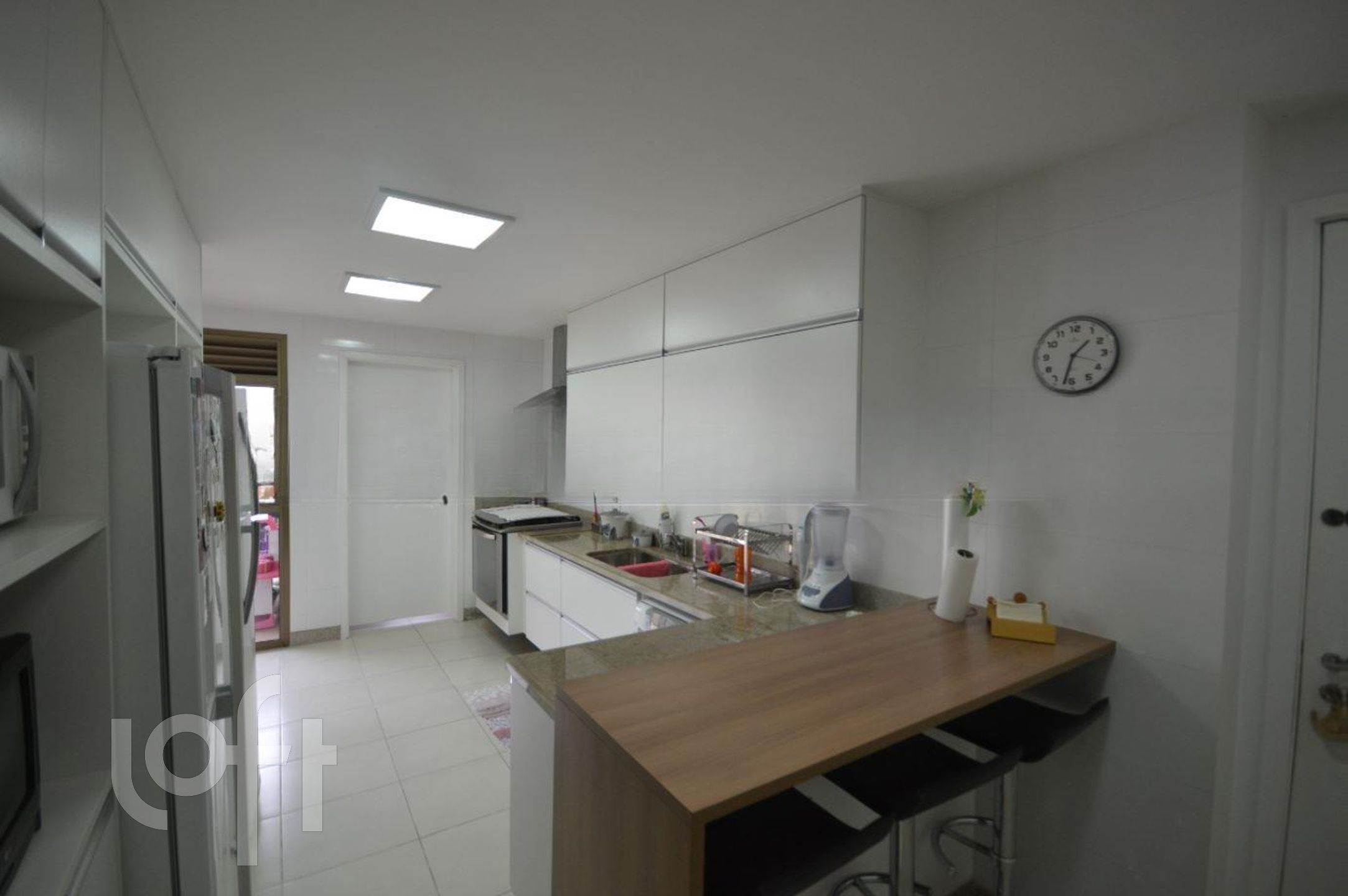 Apartamento à venda com 4 quartos, 268m² - Foto 22