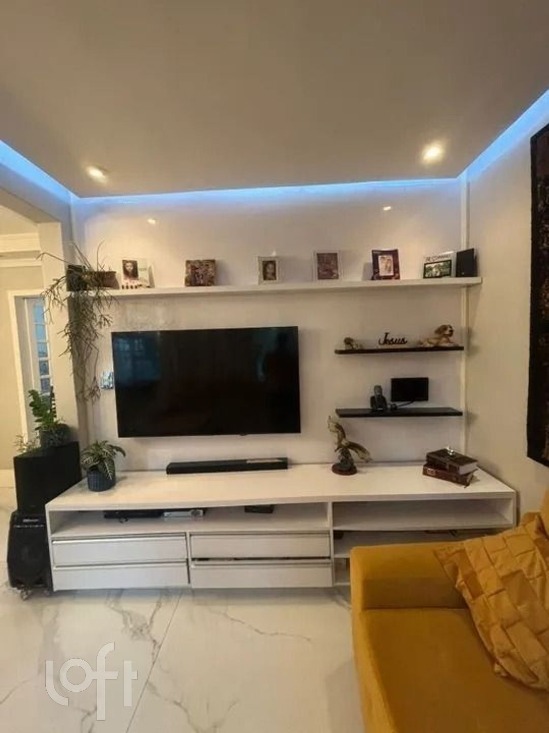 Apartamento à venda com 2 quartos, 86m² - Foto 2