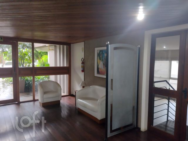 Apartamento com 107m², 3 dormitórios, 1 suíte, 1 vaga, Chácara das Pedras em Porto Alegre