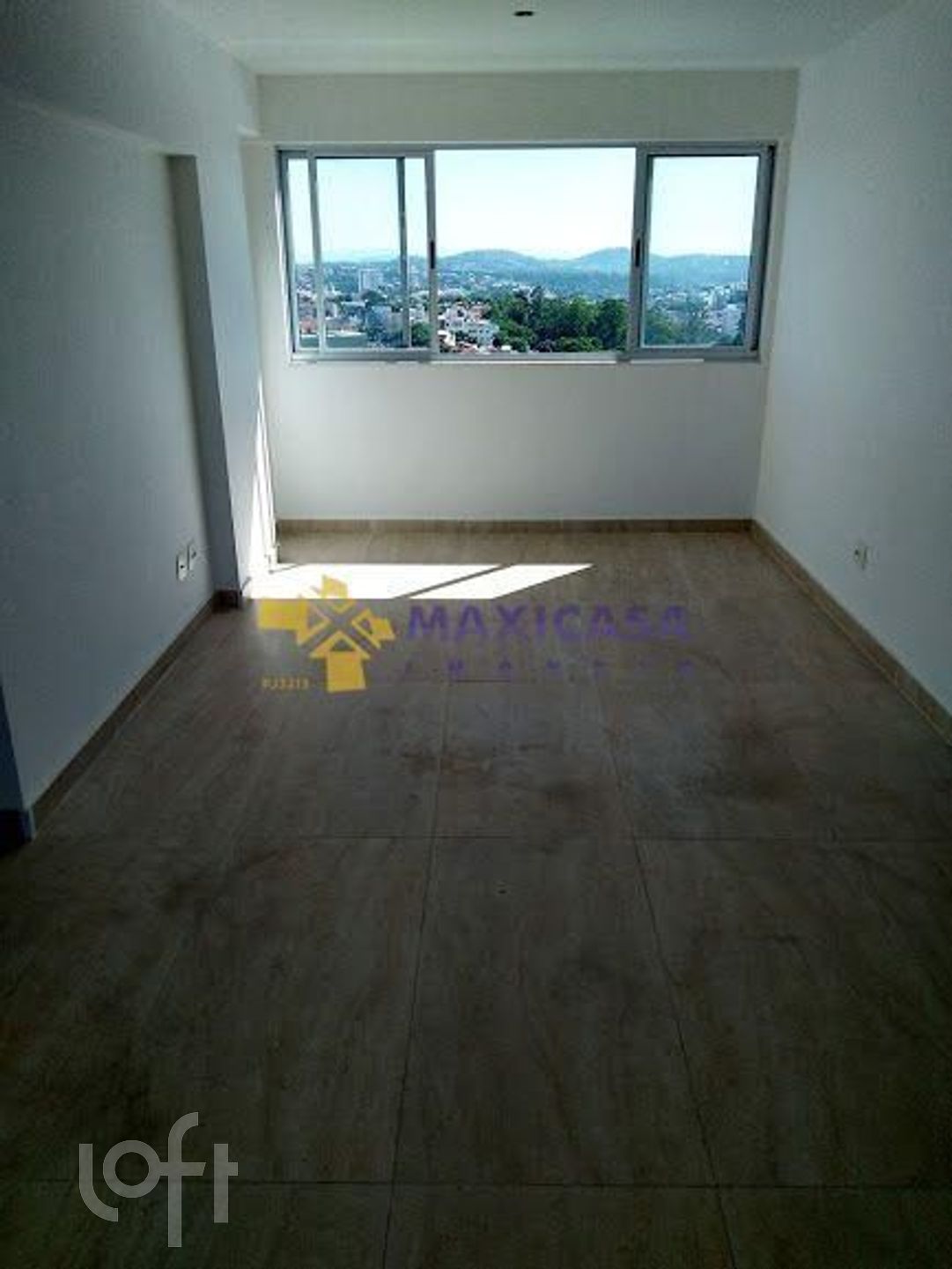 Apartamento à venda com 3 quartos, 80m² - Foto 2