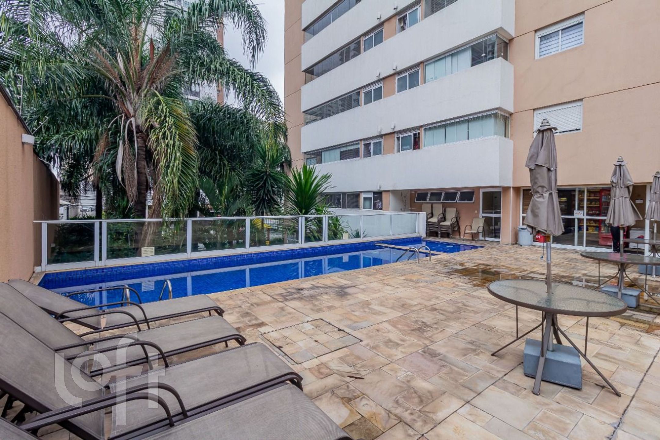 Apartamento à venda com 3 quartos, 85m² - Foto 38