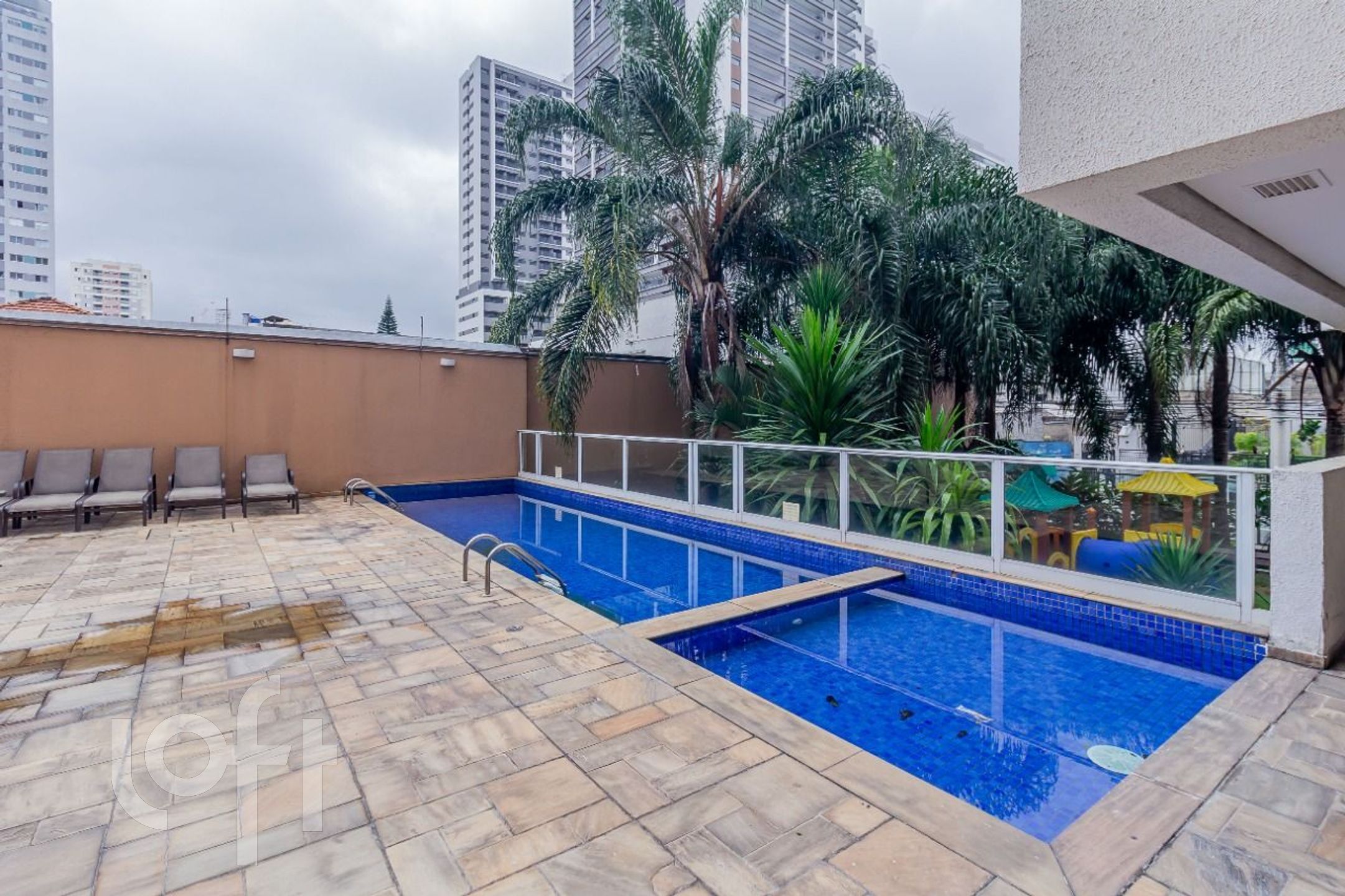 Apartamento à venda com 3 quartos, 85m² - Foto 37