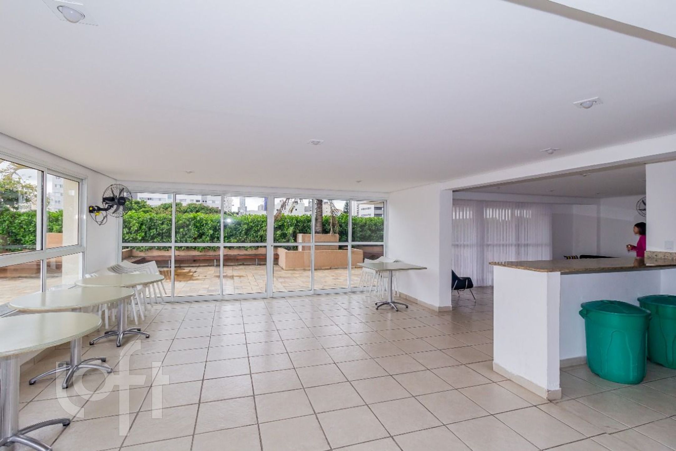 Apartamento à venda com 3 quartos, 85m² - Foto 47