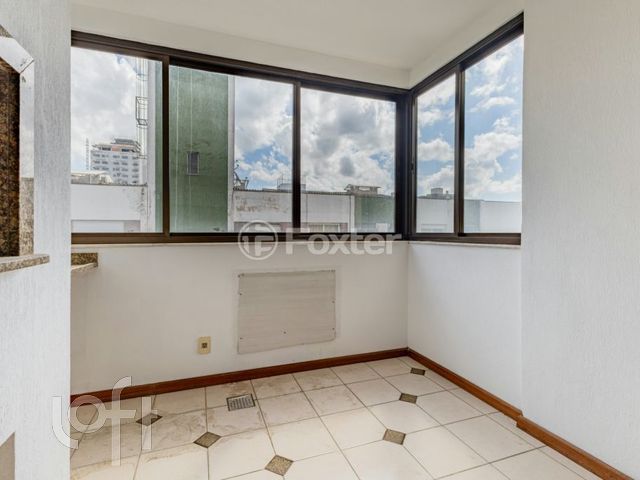 Apartamento com 81m², 3 dormitórios, 1 suíte, 1 vaga, Menino Deus em Porto Alegre
