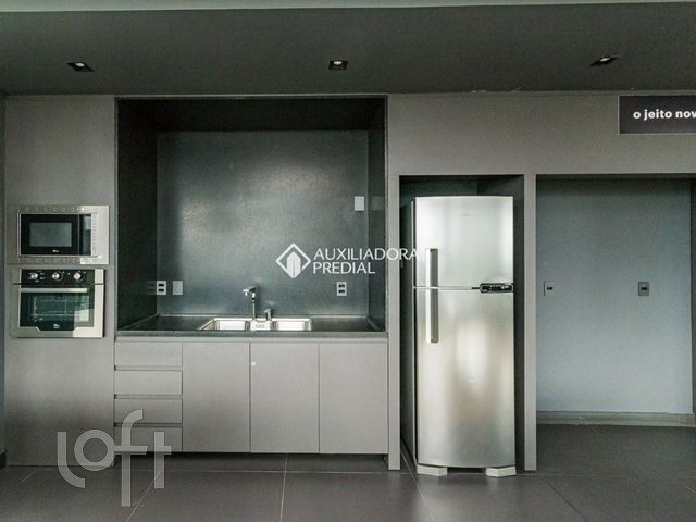 Apartamento com 37m², 1 dormitório, 1 vaga, Boa Vista em Porto Alegre