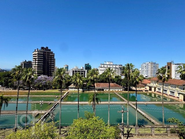 Apartamento com 283m², 3 dormitórios, 1 suíte, 2 vagas, Independência em Porto Alegre