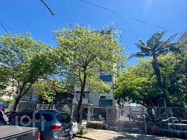Apartamento com 283m², 3 dormitórios, 1 suíte, 2 vagas, Independência em Porto Alegre