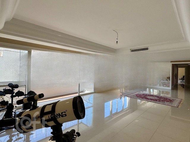 Apartamento com 283m², 3 dormitórios, 1 suíte, 2 vagas, Independência em Porto Alegre