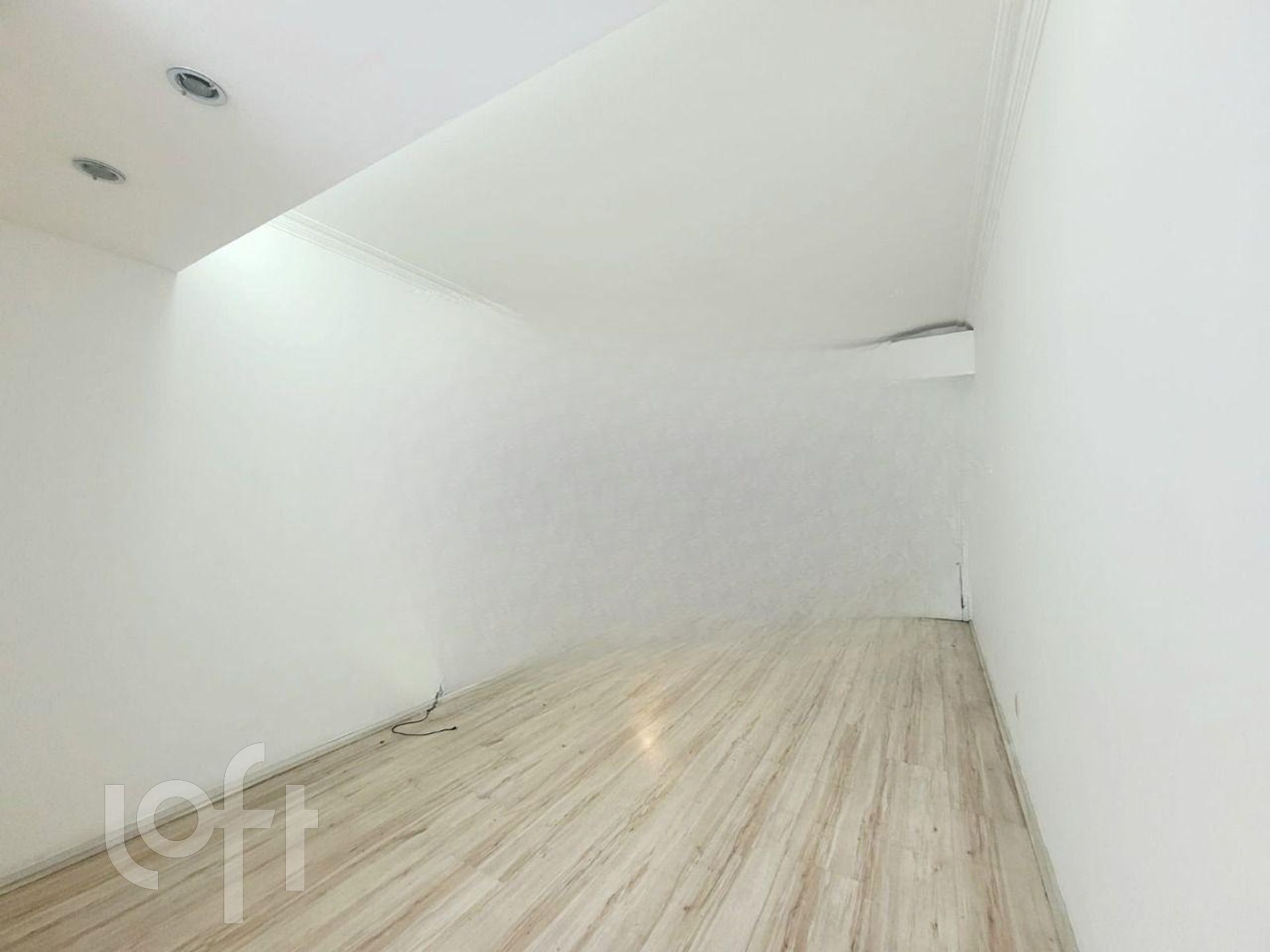 Apartamento à venda com 2 quartos, 87m² - Foto 4