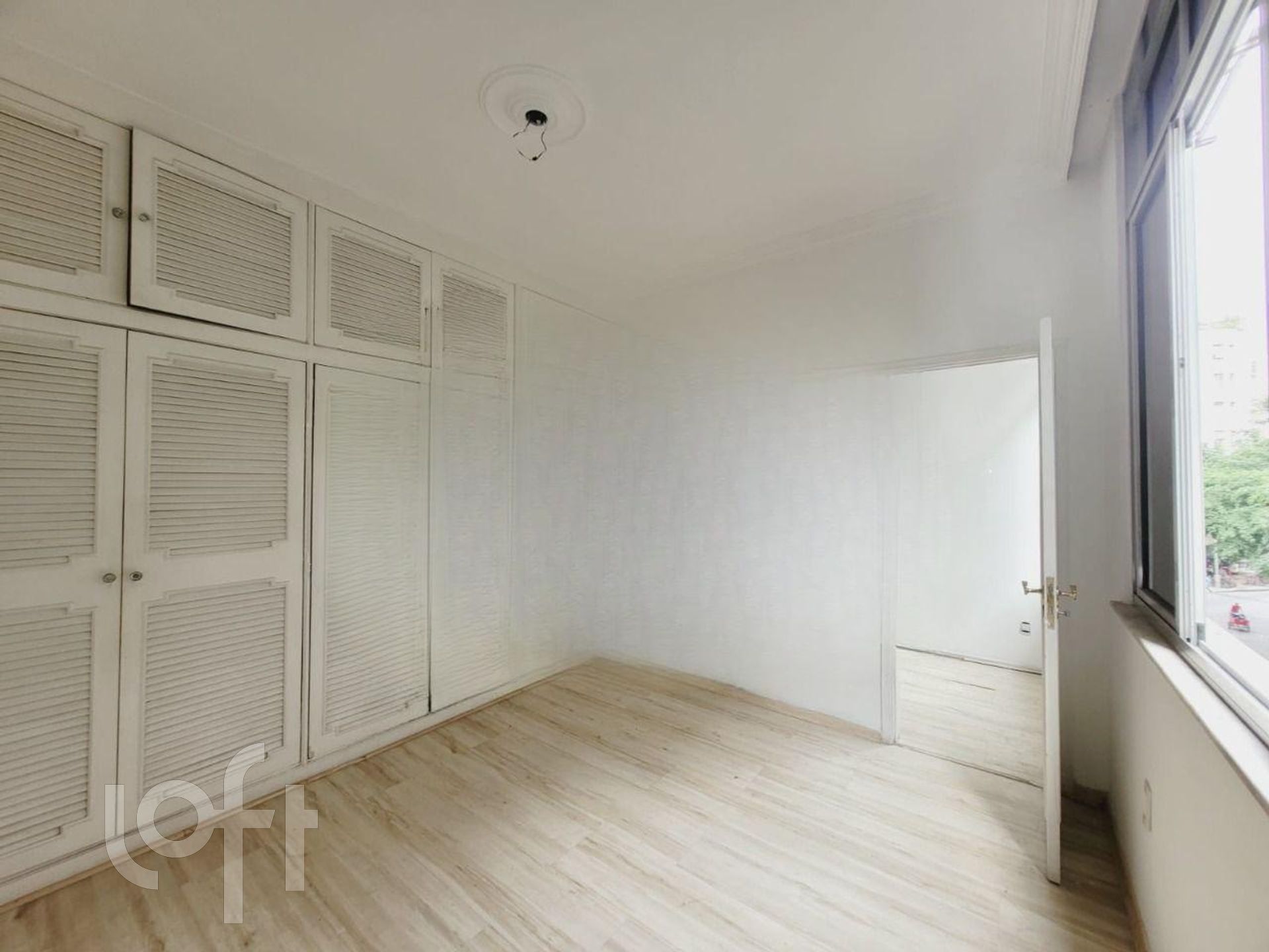 Apartamento à venda com 2 quartos, 87m² - Foto 11