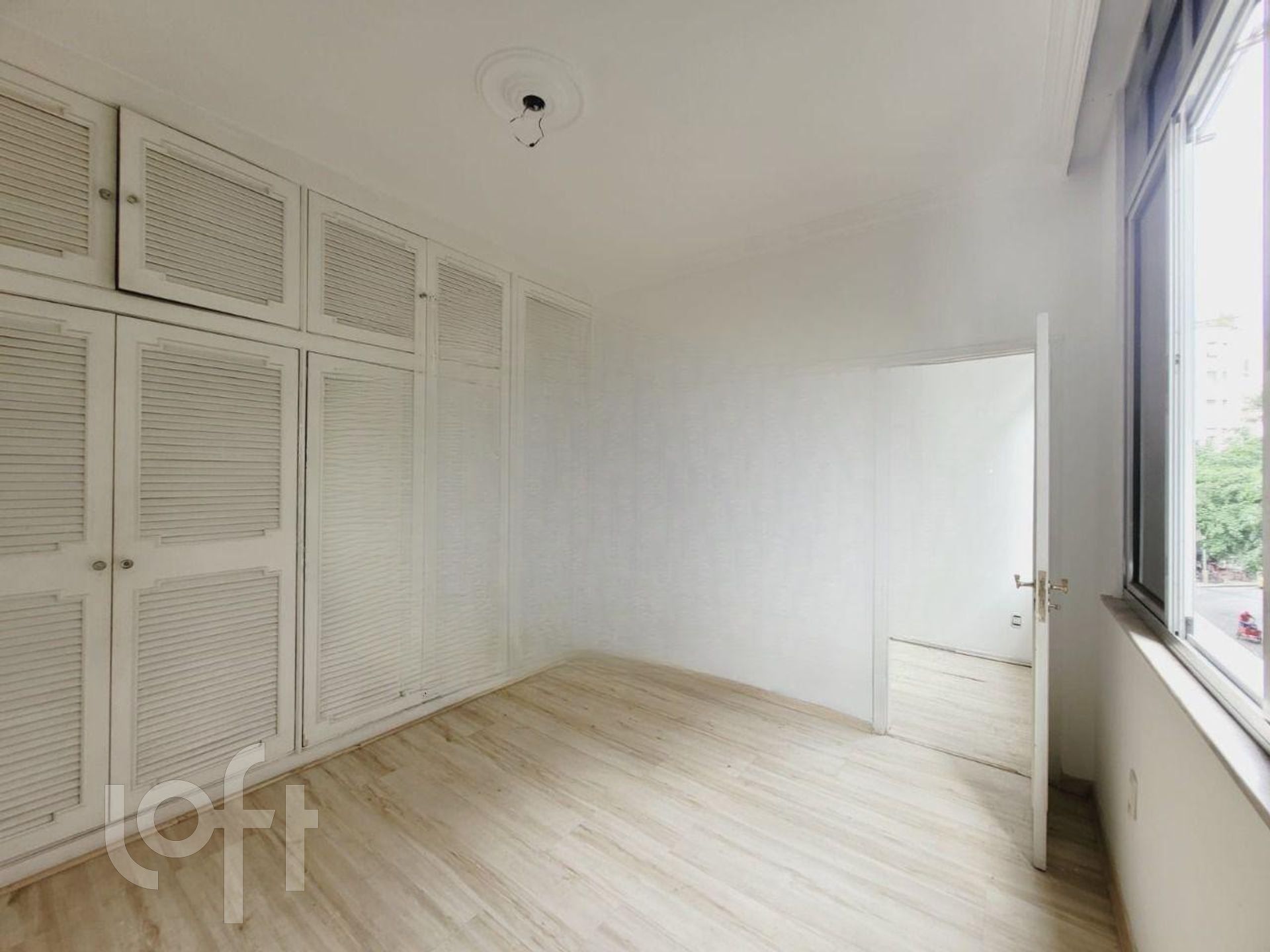 Apartamento à venda com 2 quartos, 87m² - Foto 13