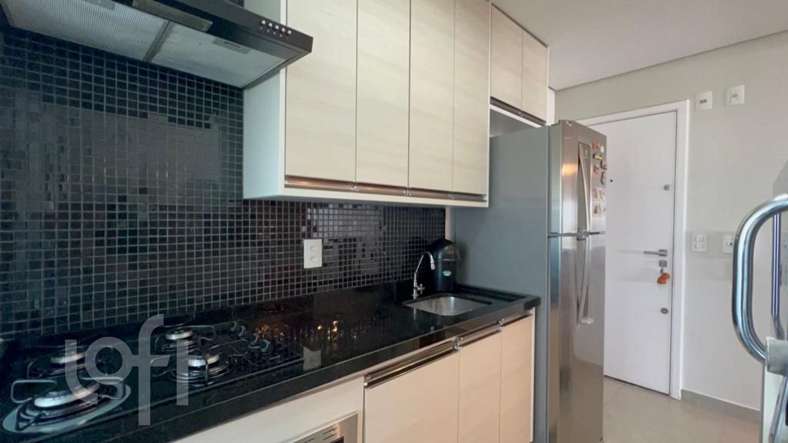 Apartamento à venda com 2 quartos, 86m² - Foto 13