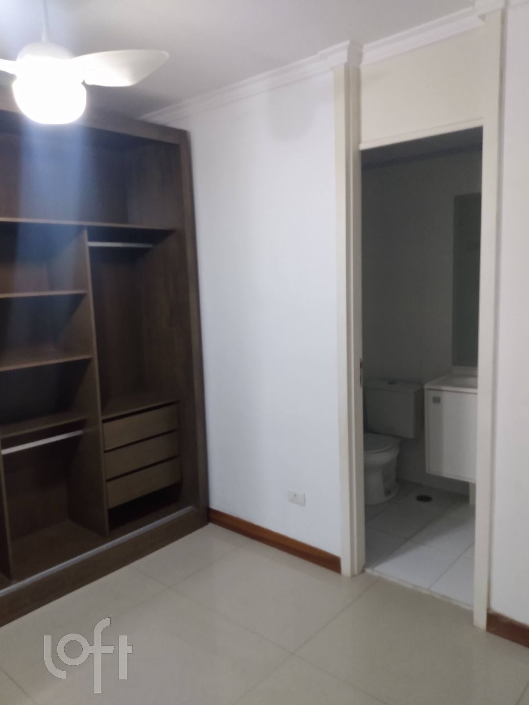 Apartamento à venda com 2 quartos, 70m² - Foto 8