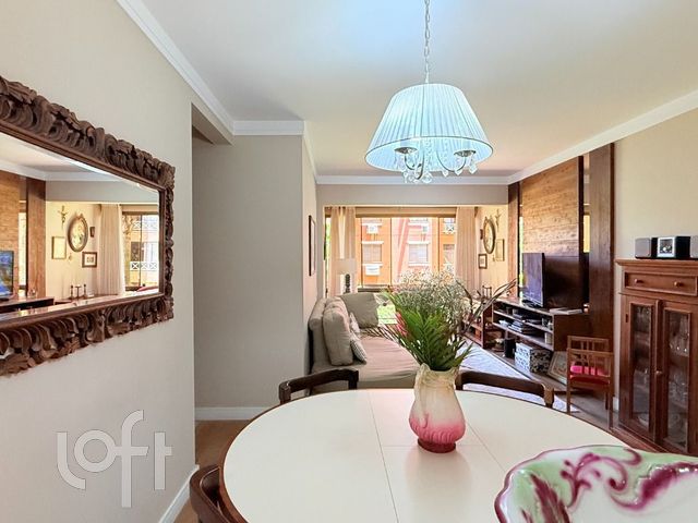 Apartamento com 73m², 3 dormitórios, 1 vaga, Chácara das Pedras em Porto Alegre