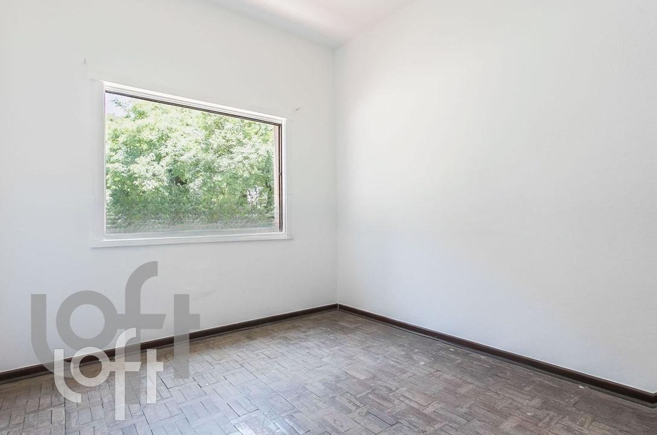 Apartamento à venda com 3 quartos, 112m² - Foto 1