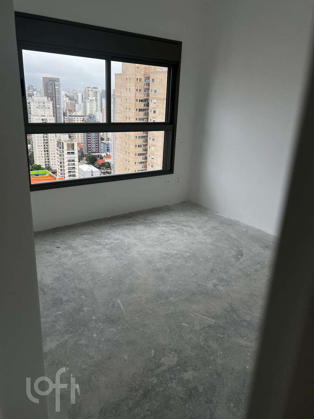 Apartamento à venda com 2 quartos, 81m² - Foto 4