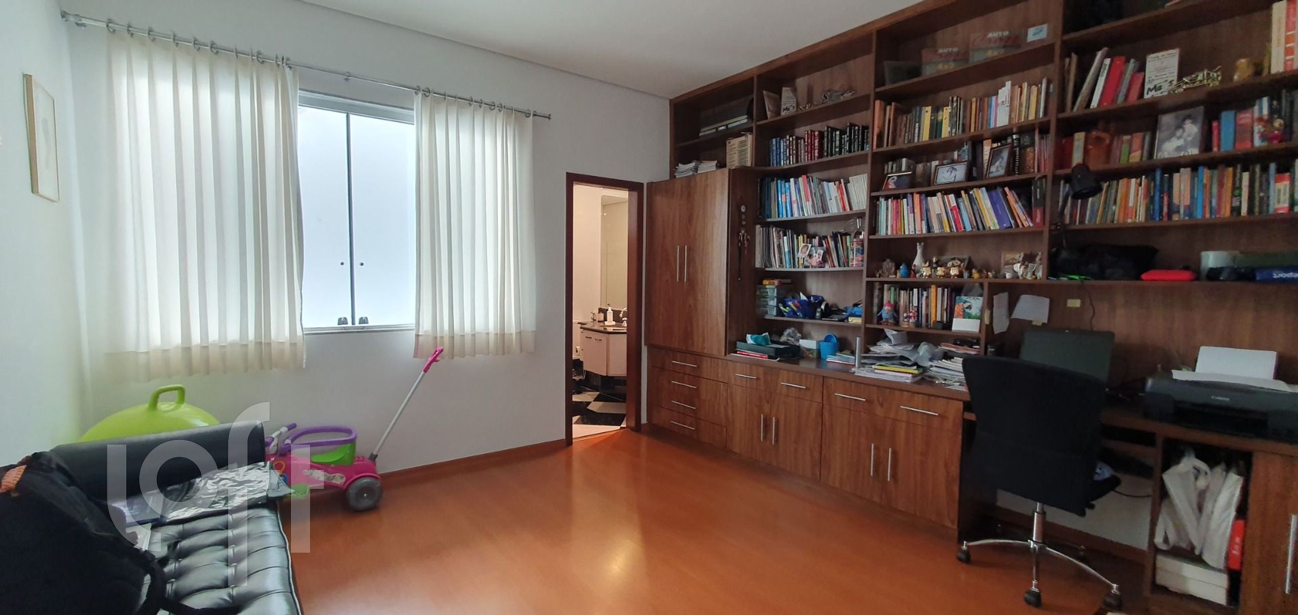 Casa à venda com 4 quartos, 470m² - Foto 11