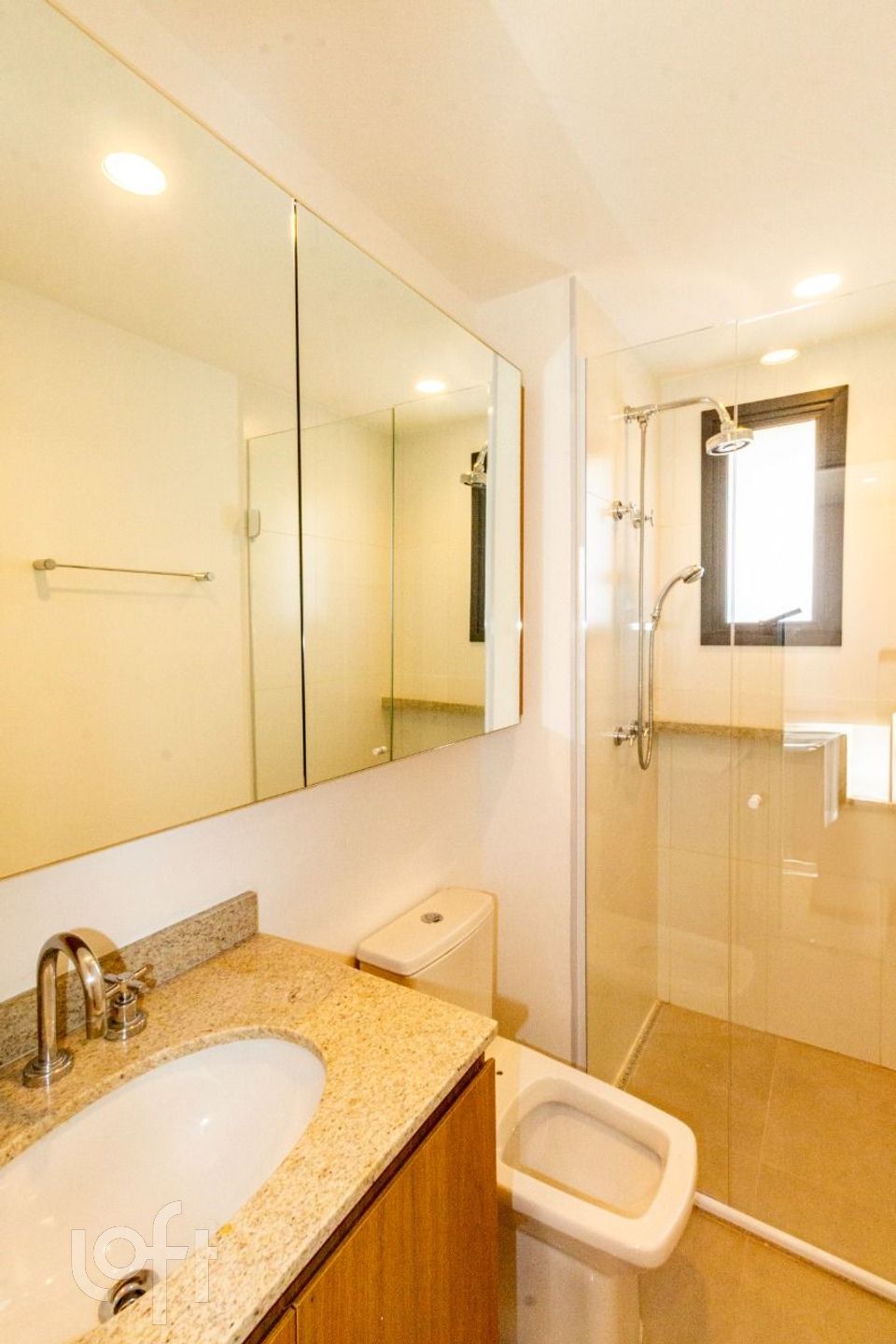 Apartamento à venda com 2 quartos, 70m² - Foto 16