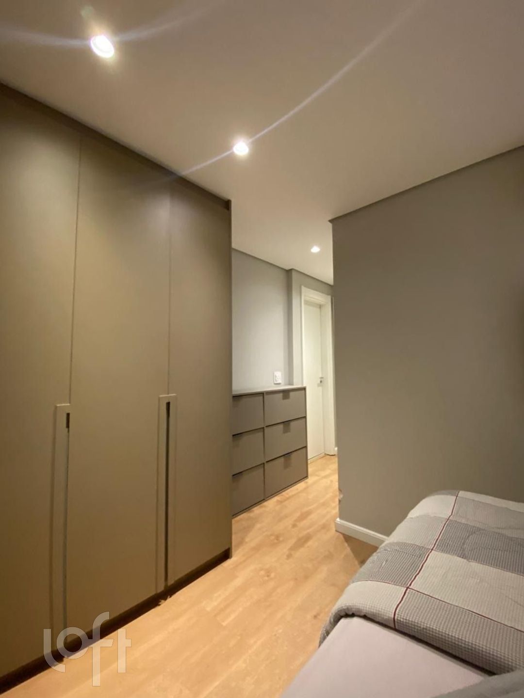 Apartamento à venda com 2 quartos, 67m² - Foto 12