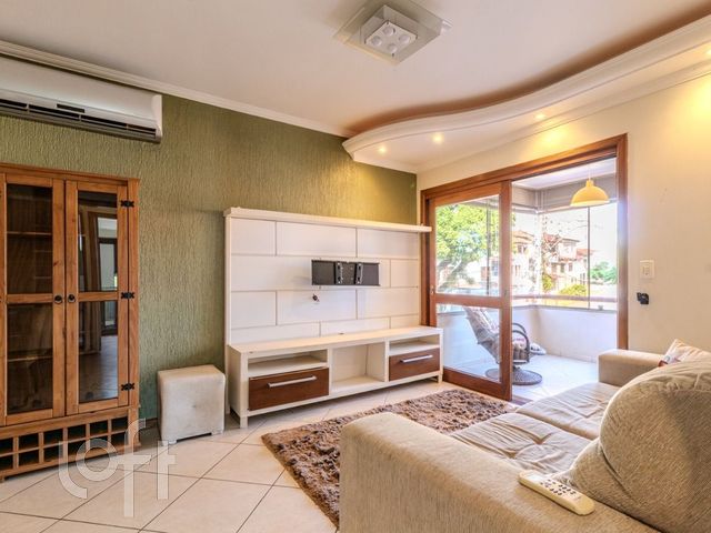 Apartamento com 84m², 2 dormitórios, 1 suíte, 2 vagas, Cristo Redentor em Porto Alegre