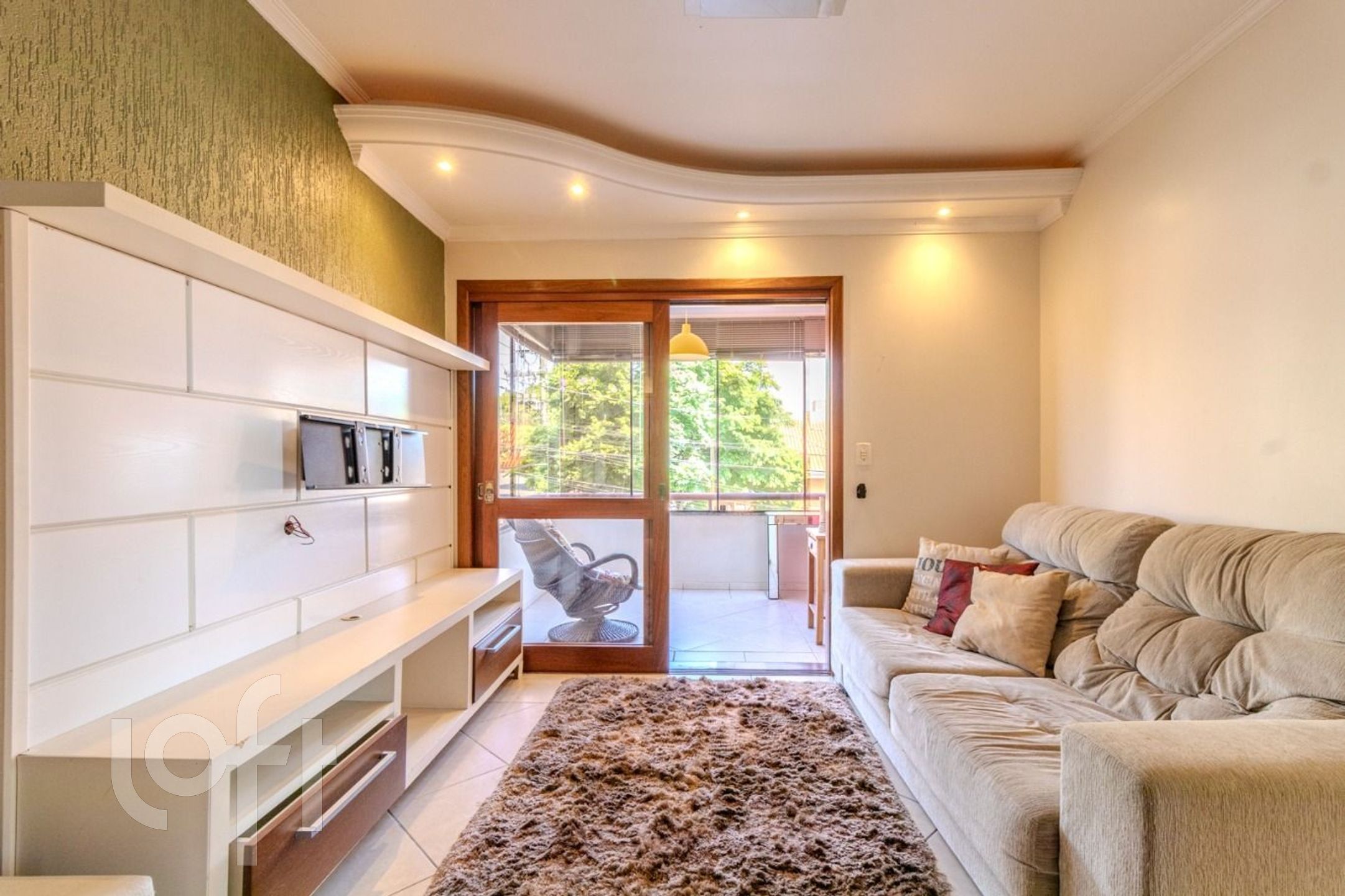 Apartamento com 84m², 2 dormitórios, 1 suíte, 2 vagas, Cristo Redentor em Porto Alegre