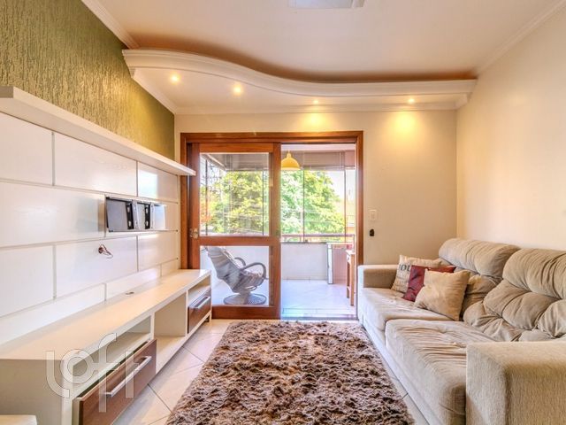 Apartamento com 84m², 2 dormitórios, 1 suíte, 2 vagas, Cristo Redentor em Porto Alegre