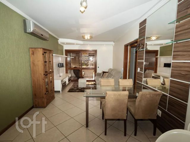 Apartamento com 84m², 2 dormitórios, 1 suíte, 2 vagas, Cristo Redentor em Porto Alegre