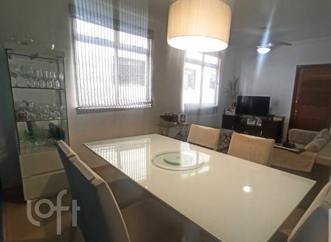 Apartamento à venda com 3 quartos, 82m² - Foto 1