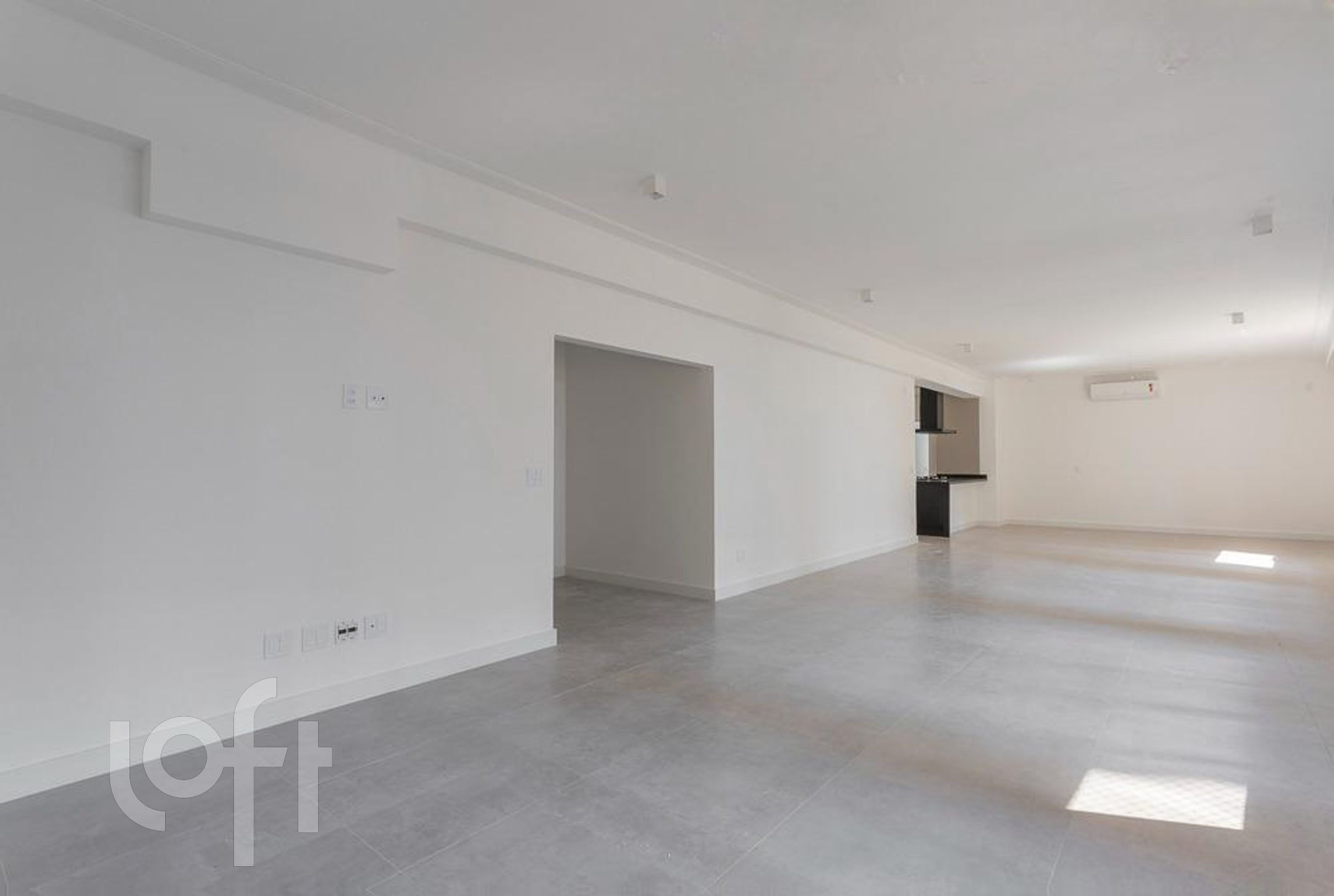 Apartamento à venda com 3 quartos, 209m² - Foto 10