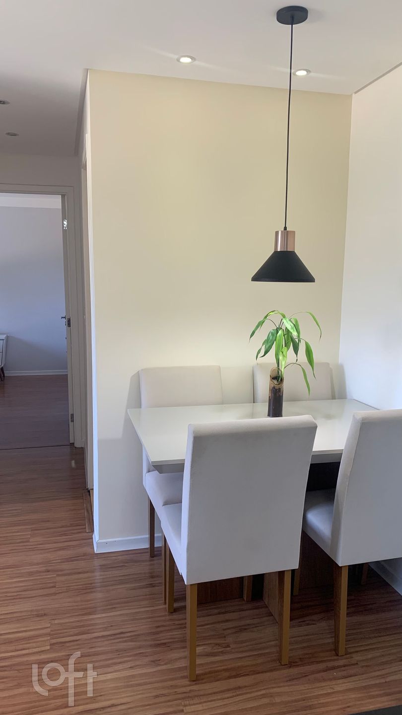 Apartamento à venda com 2 quartos, 45m² - Foto 4