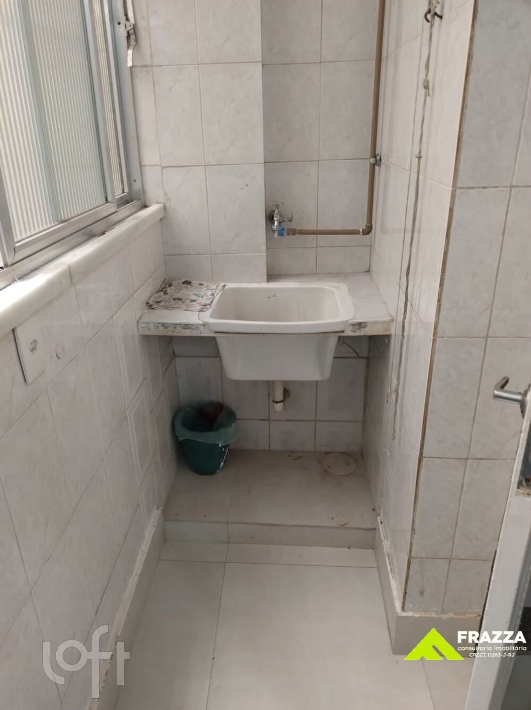 Apartamento à venda com 2 quartos, 70m² - Foto 12