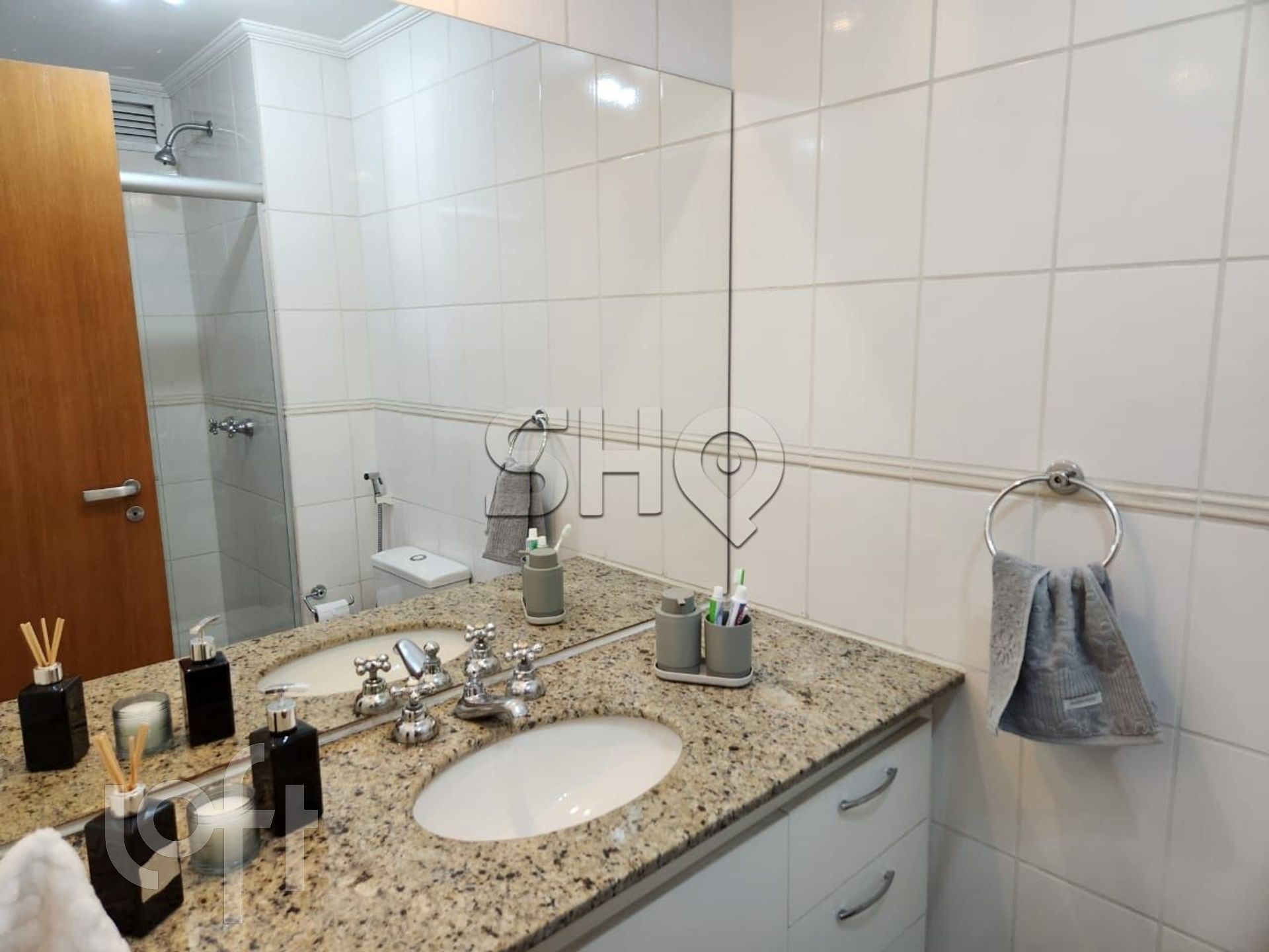 Apartamento à venda com 3 quartos, 81m² - Foto 23