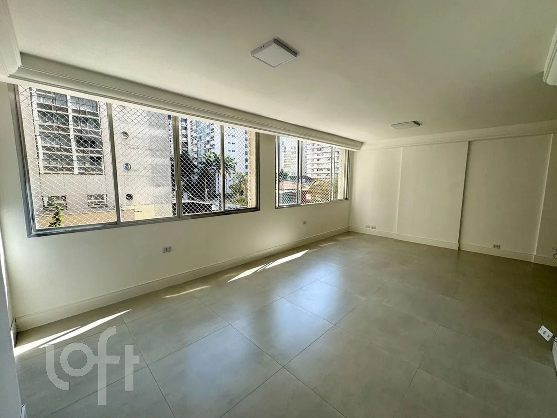 Apartamento à venda em Bela Vista com 160 m², 3 qu