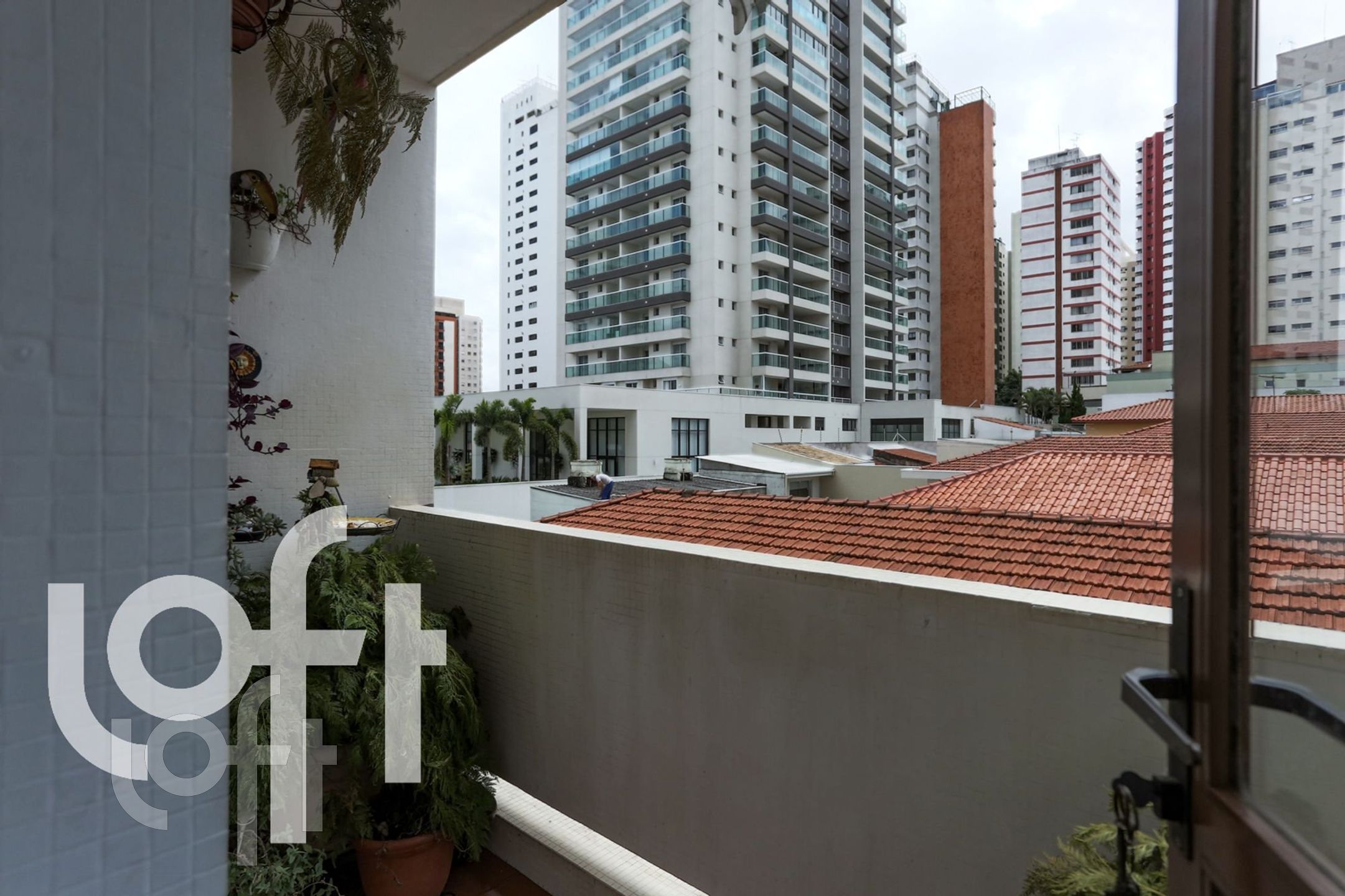 Apartamento à venda com 3 quartos, 105m² - Foto 10