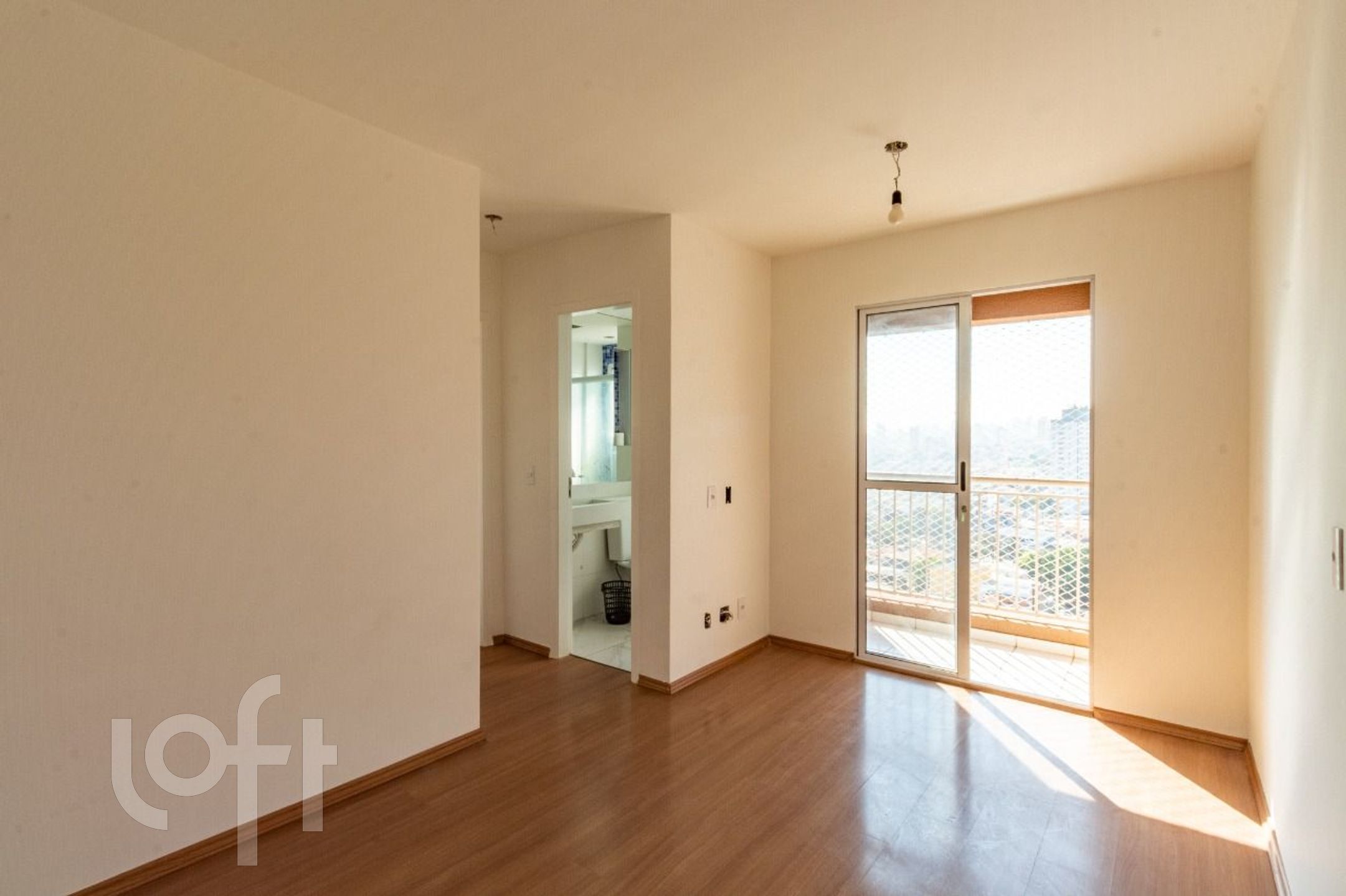 Apartamento à venda com 2 quartos, 47m² - Foto 1