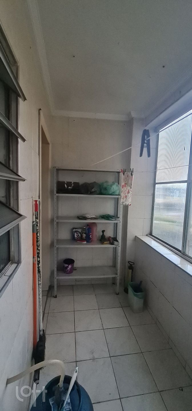 Apartamento à venda com 2 quartos, 61m² - Foto 13